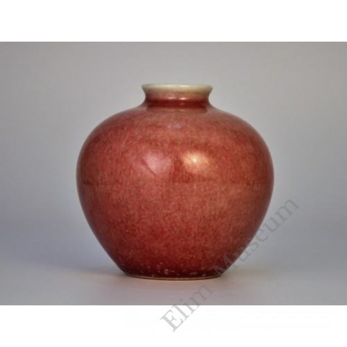 1518 A peach-red glaze Zun (water pot)